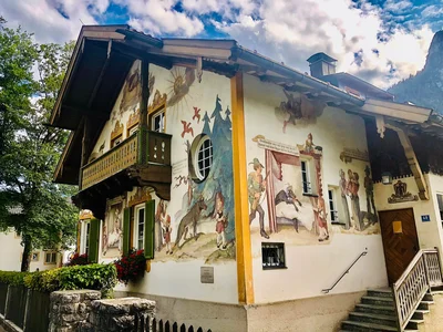 Oberammergau house with Lüftlmalerei